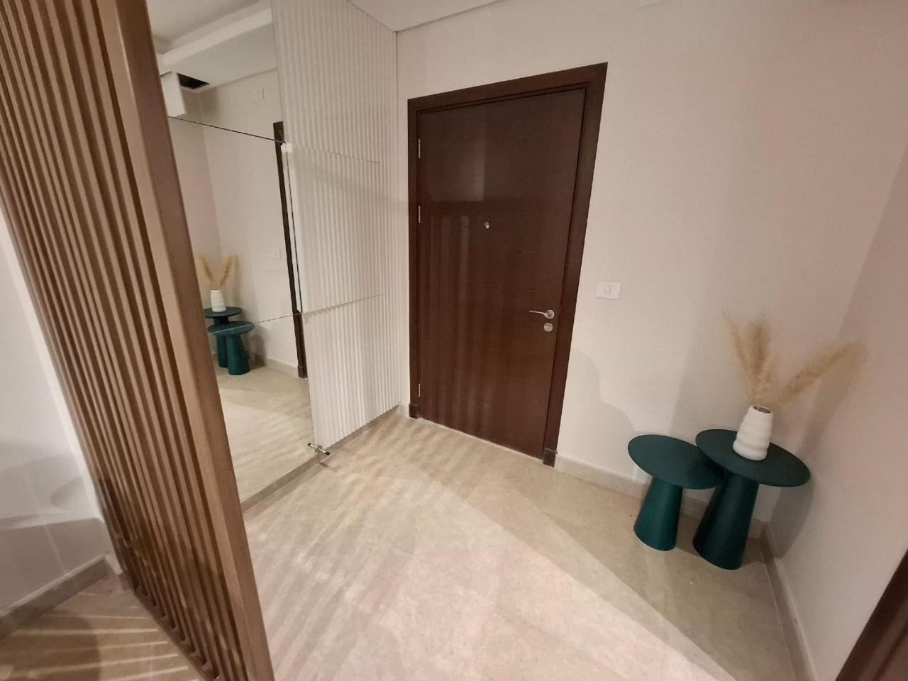 Mynt Stay Zed West Residence 2 Bedroom E1E213 Sheikh Zayed City Exterior photo